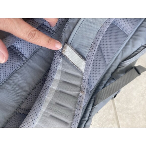 COPY - The North Face Backpack Unisex Recon Grey Hiking Camping School - Picture 9 of 14